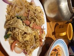 -喝丢一只鞋海鲜烧烤·海肠捞饭(文体街店)