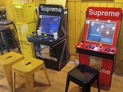 -伯爵·沉浸式超级密室·直营店