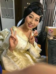 -盘子女人坊古装写真摄影(厦门总店)