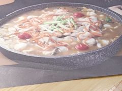 -山城外·非遗酸菜鱼(新都汇融店)
