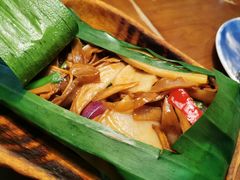 包烤丛林蘑菇-雀舞云南菜(天津天河城购物中心店)