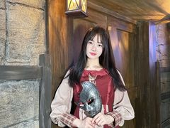 -暴风岛沉浸式体验馆(百联世纪店)