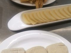 -胡须佬鸡煲四季火锅店(石厦西村直营店)