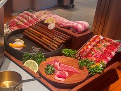 -轻烧烤肉(光谷步行街店)