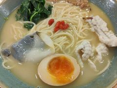 白汁河月豕煨面-江小鲀河豚馄饨(日月光店)