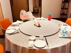 -连鹭海鲜·海肠捞饭·海胆饭(星海店)