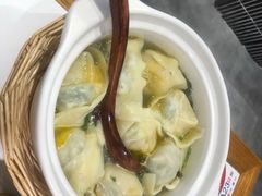 -馋三尺蟹粉小笼(人民广场店)