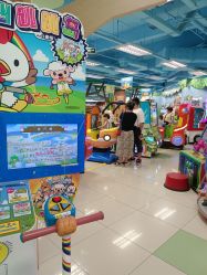 -莫莉幻想儿童乐园(武汉保利广场店)