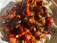 -歹歹的加个面过油肉拌面
