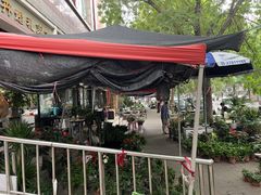 -宝鸡东道花鸟鱼虫市场(吉利花园商场店)