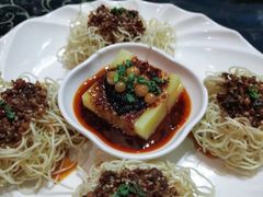 -舌尖上的食缘花园主题餐厅