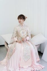 -禕·愫白婚纱商店