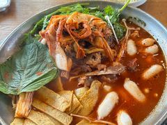 -喇喇排骨火锅·传统韩式脊骨汤(望京西园总店)