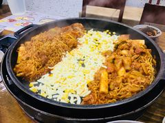 芝士春川炒鸡排-高基五春川炒鸡排 韩国料理(威海总店)