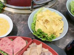 -刘一手重庆火锅(万达广场店)