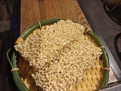 -尚尚仙·酸汤猪手·猪肚鸡火锅(华联万柳购物中心店)