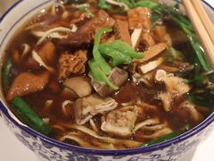 -镇南锅盖面馆(解放路店)