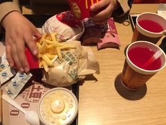 -麦当劳(龙洞店)