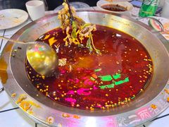 -蛙一刀·麻椒鱼火锅(金仙桥店)