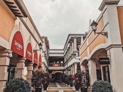 -佛罗伦萨小镇广佛名品奥特莱斯(疏港路店)