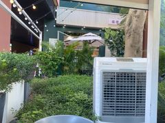 -靡瑅miti西式融合餐吧(星海湾水岸风情街店)