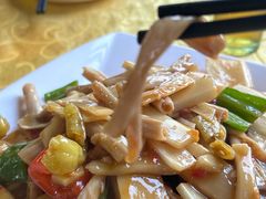 -大石鼓山庄·珠海第一烧猪