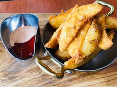 薯角-魏斯理汉堡(西安沣东吾悦店)