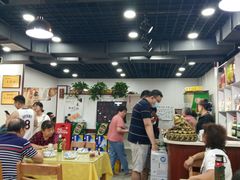 大堂-春水锅贴·传统鲁菜(大明湖店)