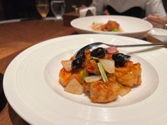 宫爆虾球-粤界(望京金辉店)