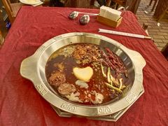 -山城年华老火锅(玉林店)