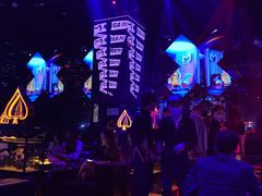 -MEGA PARTY CLUB