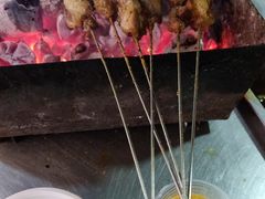 -老广烧烤(骆驼山康馨园店)