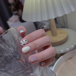 -米小兔美甲美睫