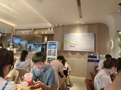-奈雪的茶(湖滨银泰in77C区PRO店)