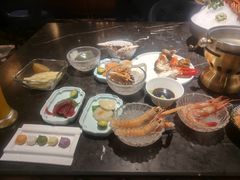 -半岛翡丽海鲜自助餐厅(观风亭店)
