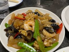 -鹤乡东北菜(崮山路店)