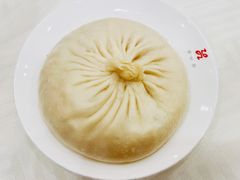 蟹黄汤包-怡园饭店-餐厅(四望亭店)