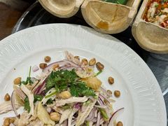 -胡须哥网红竹筒菜