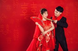 点击看大图 -经典婚纱摄影美学馆·私人定制