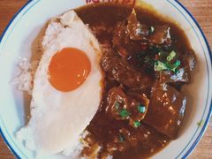 咖喱牛肉饭-憶廟街 X 沙角邨(太古城店)