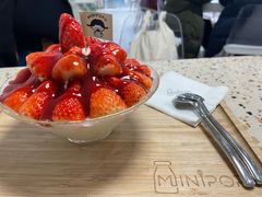-MINIPOPO鲜奶·甜品(宽厚里店)