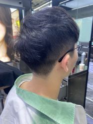 -藤野造型•烫染专业店