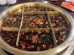 -邓莽子老火锅(中兴路总店)