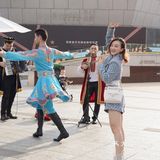 欢乐海岸又玩新花样/花小橙美食市集来啦