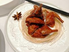 碳烤乳鸽-老船夫婚宴婚庆会馆(延吉路店)