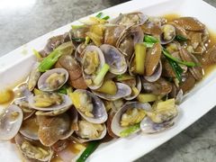 -四川小胡子海鲜(丁村万人海鲜广场店)