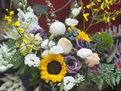 -亭亭鲜花店(中山北路店)