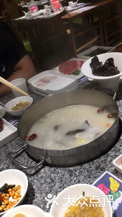 江小渔斑鱼火锅(西红门店)图片 - 第2张