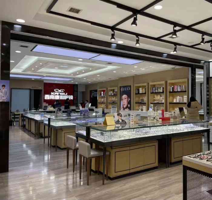 西南康利眼镜(春熙路店)-"眼镜度数又增加了,所以有需要换眼镜了,这.