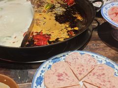 -周小明火锅(黑金冠社区店)